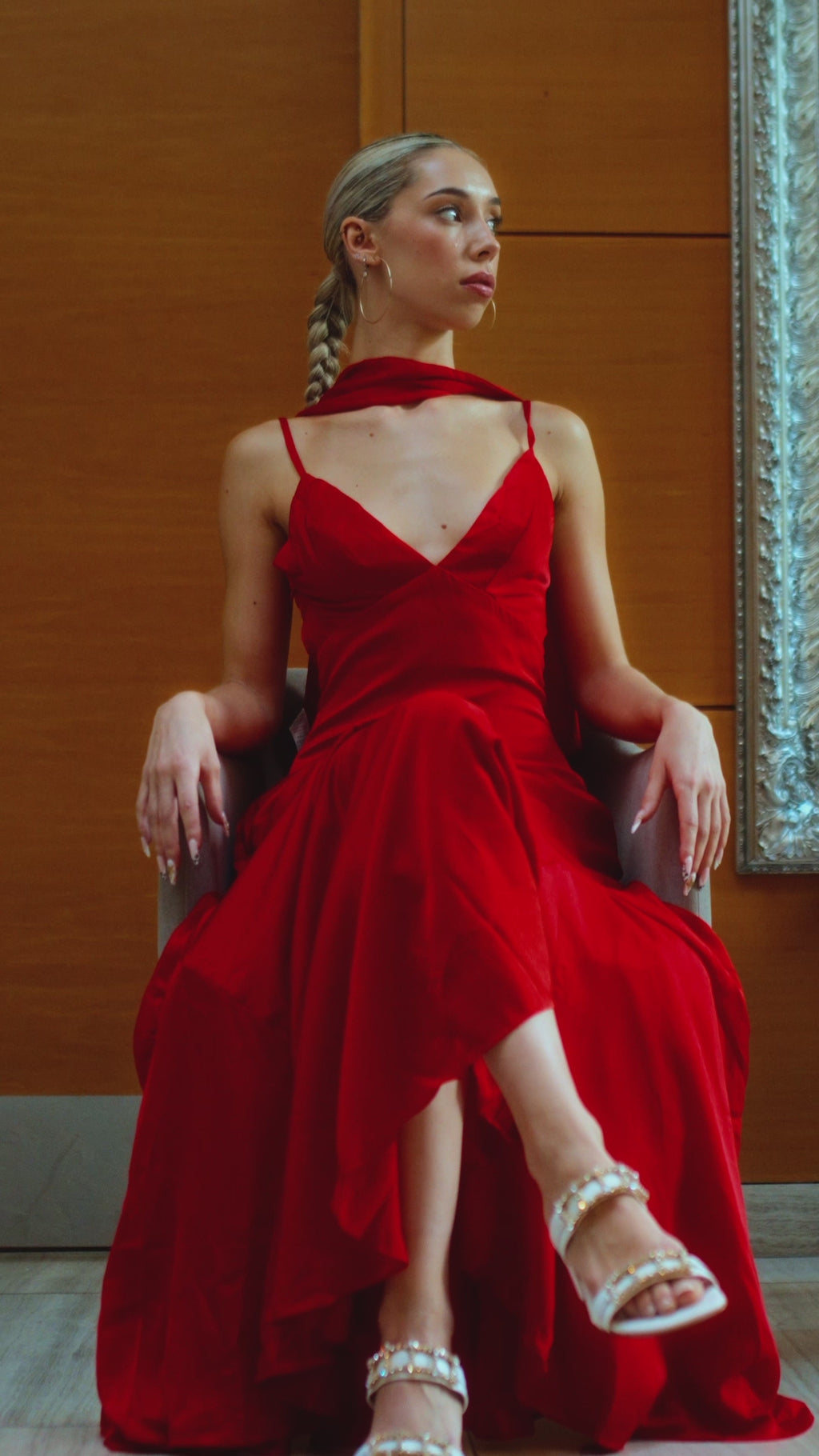 Inaaya – Luxe Embellished Mules for Women