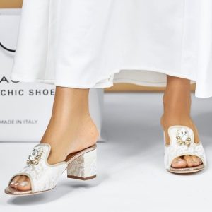 First design _Kitty Lace Mules